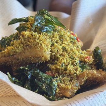 Very Thai - Green curry chicken wing - Thai Near Me - Los Angeles, California