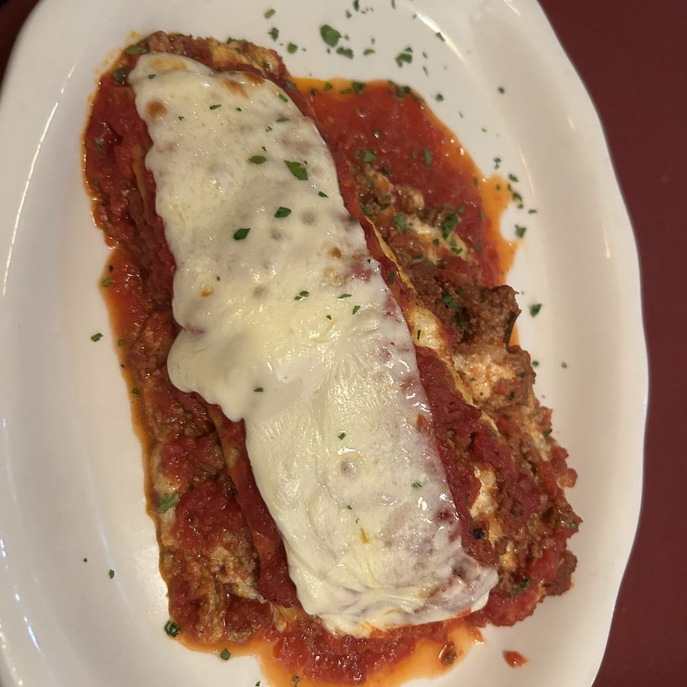 Gianna's - Lasagna - Italian Near Me - Carlstadt, New Jersey