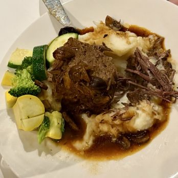 Zephyr Grill & Bar - Short Ribs - American Near Me - Livermore, California Zephyr Grill & Bar - Short Ribs - American Near Me - Livermore, California