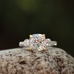Laura Loyd Jewelers