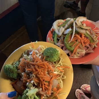 HuHot Mongolian Grill - Raw ingredients - Asian Fusion Near Me - Springfield, Missouri