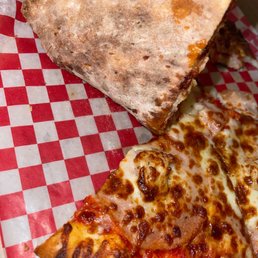 Beautiful bottom crust Beautiful bottom crust