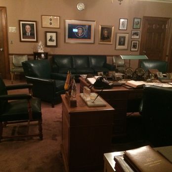 Harry S. Truman Library & Museum - Truman's personal office - Libraries Near Me - Independence, Missouri