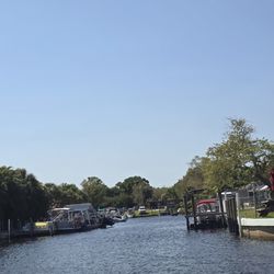 Nav-A-Gator Grill - Peace River airboat tours