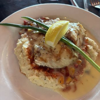 Boshamps Oyster House - Cajun/Creole Near Me - Destin, Florida