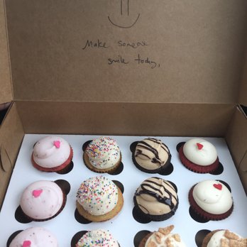 Kupcakerie - Variety box. Very good but very sweet!! - Cupcakes Near Me - East Point, Georgia