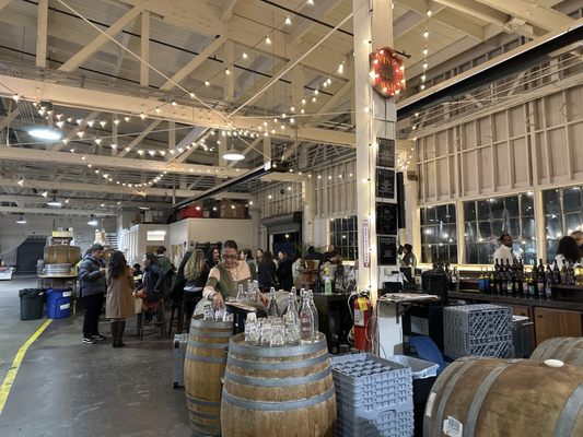 Riggers Loft Wine Company-R&B Cellars by null
