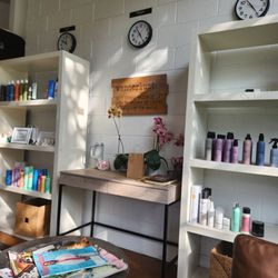 Wanderlust Salon