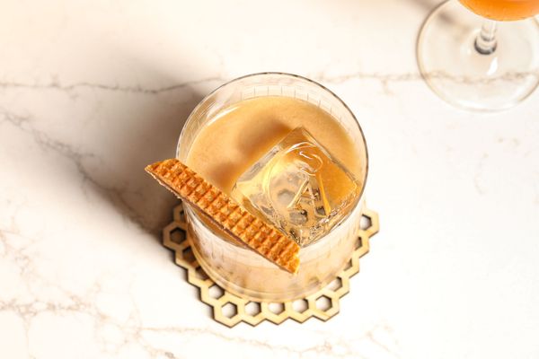 Andys Beeline Rooftop by null