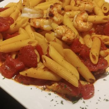 The Mad Italian - Spicy tomatoes were perfect remedy to congestion. Great flavor and accomplished by hearty piece of garlic bread. Added side of garlic bread. - Italian Near Me - Chamblee, Georgia