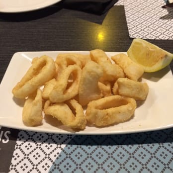 Vinitus - Fried calamari. - Tapas Bars Near Me - Barcelona, B Vinitus - Fried calamari. - Tapas Bars Near Me - Barcelona, B