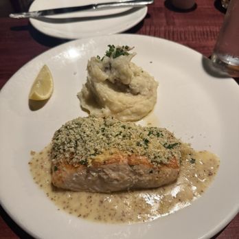 Chart House - herb crusted salmon and garlic potatoes - Seafood Near Me - Dana Point, California