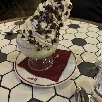 Luchini Italian Restaurant - Vanilla/Pistachio gelato - Italian Near Me - Las Vegas, Nevada Luchini Italian Restaurant - Vanilla/Pistachio gelato - Italian Near Me - Las Vegas, Nevada