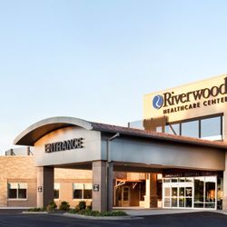 Riverwood Healthcare Center - Main hospital entrance