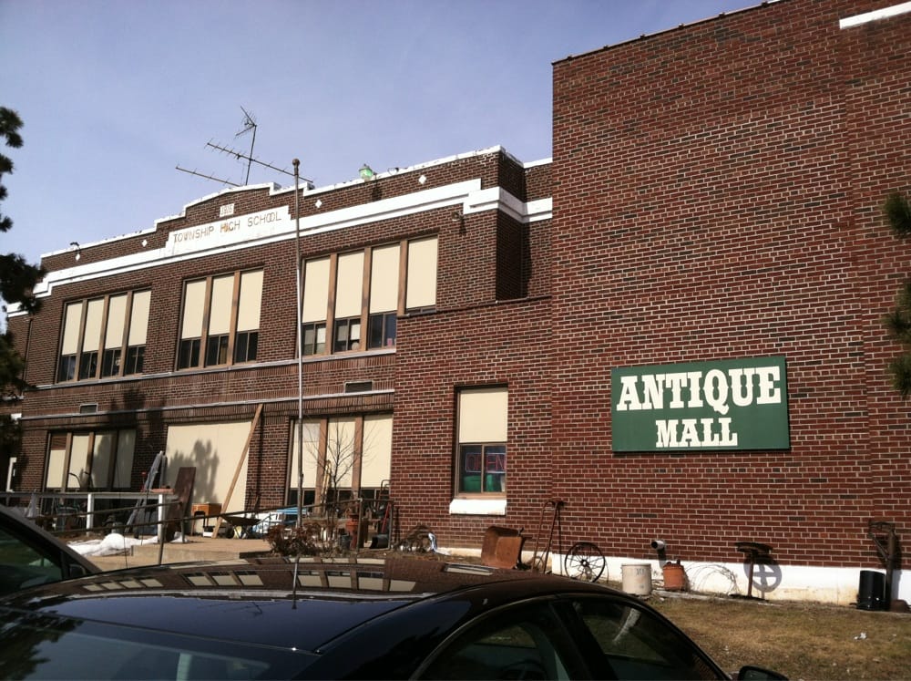 HIXTON MALL Updated October 2024 162 Elder St, Hixton, Wisconsin