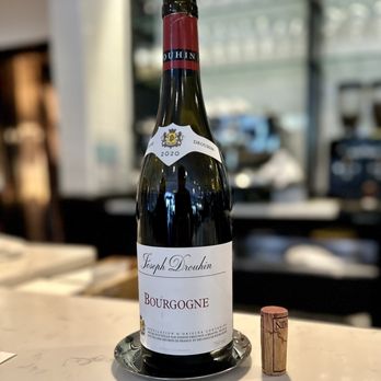 Restaurant L’Ostal - French Near Me - Darien, Connecticut