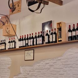 Trattoria Guelfa - An eclectic bunch of art. Also have some hand drawn disney sketches on another wall