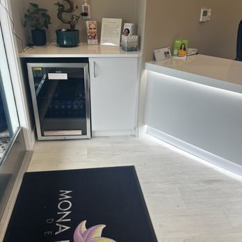 Mona Lisa Smile Dental - Entry to Mona Lisa Dental - Cosmetic Dentists Near Me - Walnut Creek, California Mona Lisa Smile Dental - Entry to Mona Lisa Dental - Cosmetic Dentists Near Me - Walnut Creek, California