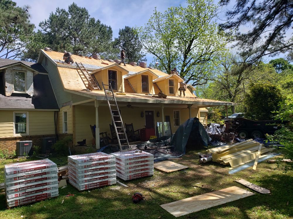 Slide of SouthWorks Roofing & Construction