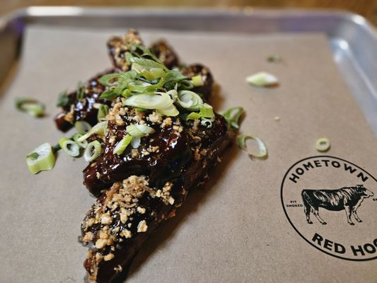 Hometown Bar-B-Que by null