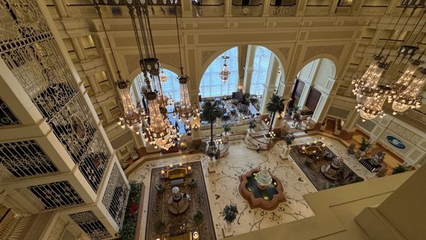 Tokyo Disneyland Hotel by null