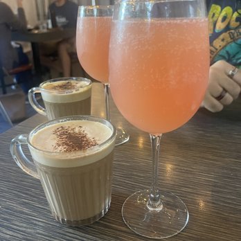 Le Passé Composé - Breakfast & Brunch Near Me - Montreal, Quebec Le Passé Composé - Breakfast & Brunch Near Me - Montreal, Quebec