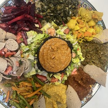 Lulu's EthioVegan Cuisine - Family dinner for 4 - Vegan Near Me - Minneapolis, Minnesota Lulu's EthioVegan Cuisine - Family dinner for 4 - Vegan Near Me - Minneapolis, Minnesota