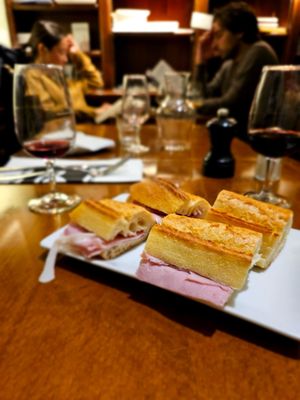 La Belle Hortense by null