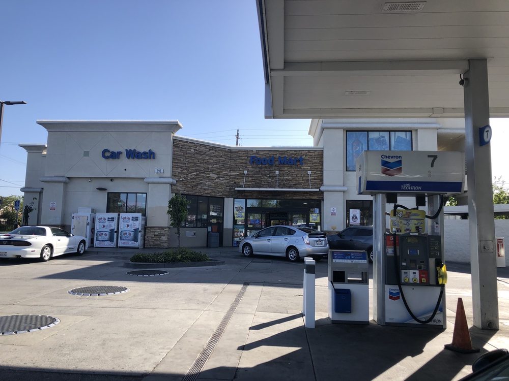 CHEVRON GAS STATION AND FOOD MART Updated June 2024 395 Bird Ave