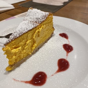 Dynia Resto Bar - Pumpkin Cheesecake - Breakfast & Brunch Near Me - Kraków, Massachusetts