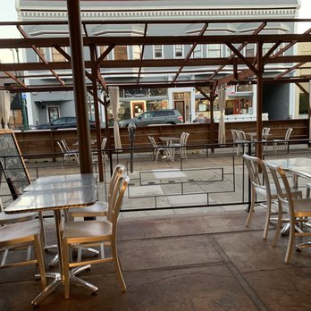 Yojimbo Sushi - Outdoor setting - Sushi Bars Near Me - Alameda, California Yojimbo Sushi - Outdoor setting - Sushi Bars Near Me - Alameda, California