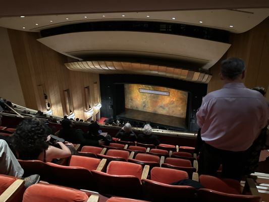 Dorothy Chandler Pavilion by null