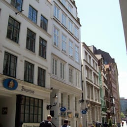 Deichstraße - Local Flavor Near Me - Hamburg, HH