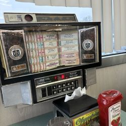 Olympia Diner - Jukebox