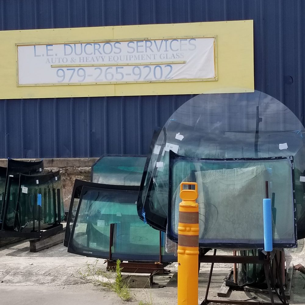 L E Ducros Services - Nice building - Windshield Installation & Repair Near Me - Clute, Texas L E Ducros Services - Nice building - Windshield Installation & Repair Near Me - Clute, Texas