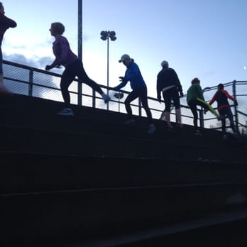 Fresh Air Bootcamp - Stair work at Greenlake - Trainers Near Me - Seattle, Washington