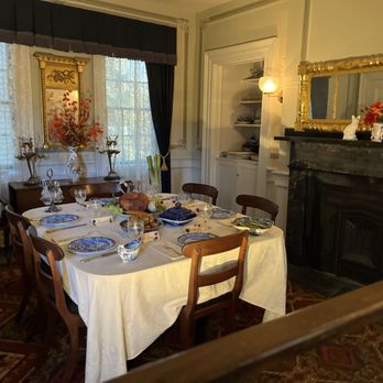 Strawbery Banke Museum - Gov Goodwin house Thanksgiving dinner - Museums Near Me - Portsmouth, New Hampshire Strawbery Banke Museum - Gov Goodwin house Thanksgiving dinner - Museums Near Me - Portsmouth, New Hampshire