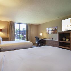 The Riverside Hotel, BW Premier Collection - Queen/Queen View Room