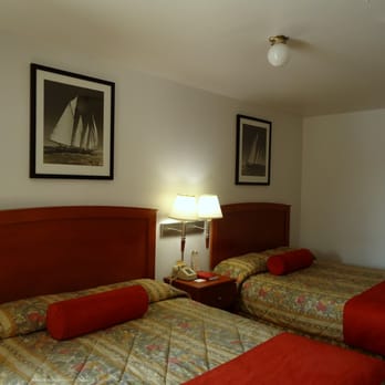 Maple Inn & Suites - Deluxe Queen Double Guestroom - Hotels Near Me - Los Banos, California Maple Inn & Suites - Deluxe Queen Double Guestroom - Hotels Near Me - Los Banos, California
