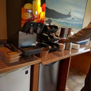Hi Tide Oceanfront Inn - Continental breakfast - Hotels Near Me - Seaside, Oregon Hi Tide Oceanfront Inn - Continental breakfast - Hotels Near Me - Seaside, Oregon
