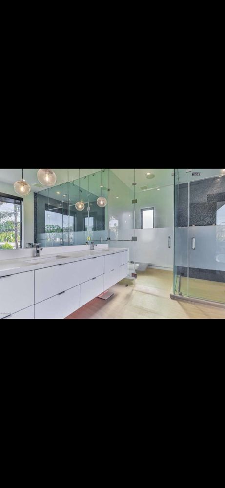 Slide of Golden Line Remodeling