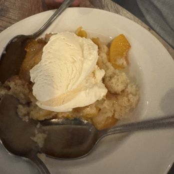 Spiaggia Ristobar - Peach cobbler - Italian Near Me - Sneads Ferry, North Carolina Spiaggia Ristobar - Peach cobbler - Italian Near Me - Sneads Ferry, North Carolina