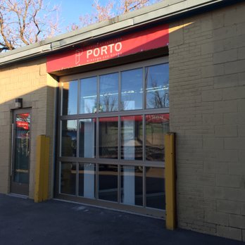 Porto - Our store as seen from the parking lot. - Windows Installation Near Me - Montreal, Quebec Porto - Our store as seen from the parking lot. - Windows Installation Near Me - Montreal, Quebec