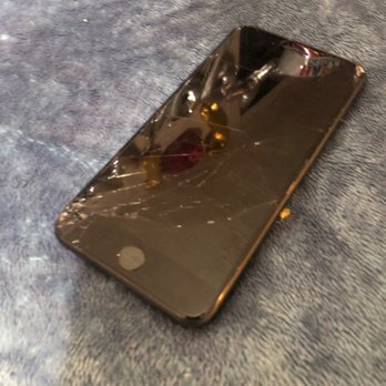 iRepair Wireless - i phone 7+ that needs to be repaired - Mobile Phones Near Me - Rialto, California