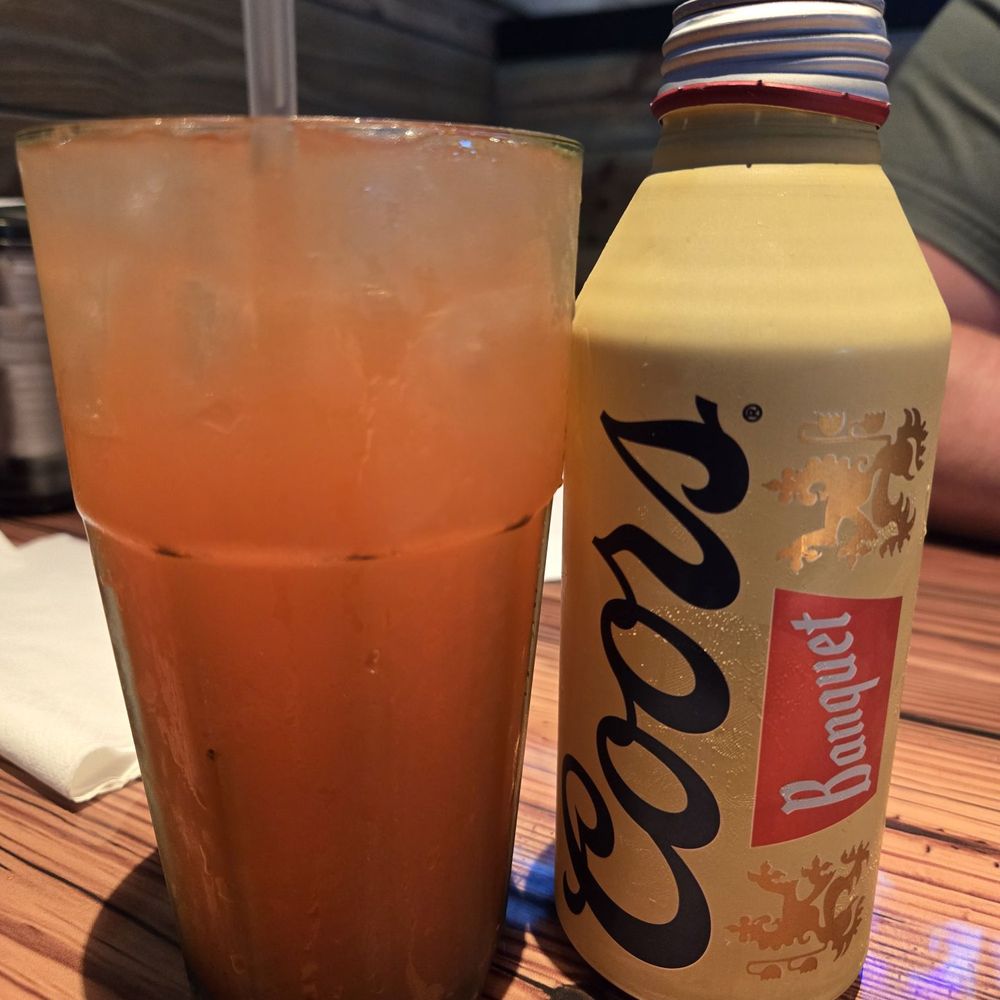 Miller's Ale House - Strawberry lemonade and Coors Banquet - Sports Bars Near Me - Apopka, Florida