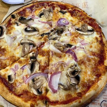 Blaze Pizza - Pizza Near Me - Glendale, California Blaze Pizza - Pizza Near Me - Glendale, California