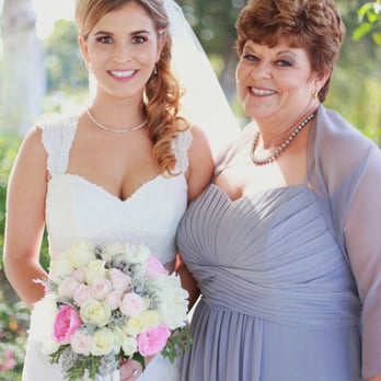 Hair By Yanira - Hair Stylists Near Me - Corona, California