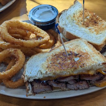 Munchiez 805 - Tri-tip - Fast Food Near Me - Arroyo Grande, California Munchiez 805 - Tri-tip - Fast Food Near Me - Arroyo Grande, California