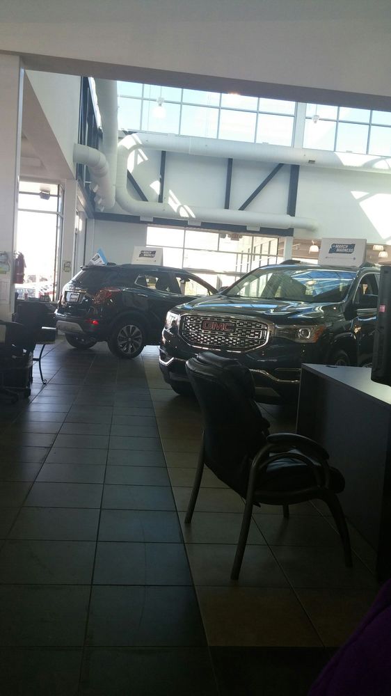 BOB JOHNSON BUICK GMC SOUTH 42 Photos & 20 Reviews 4700 W Henrietta