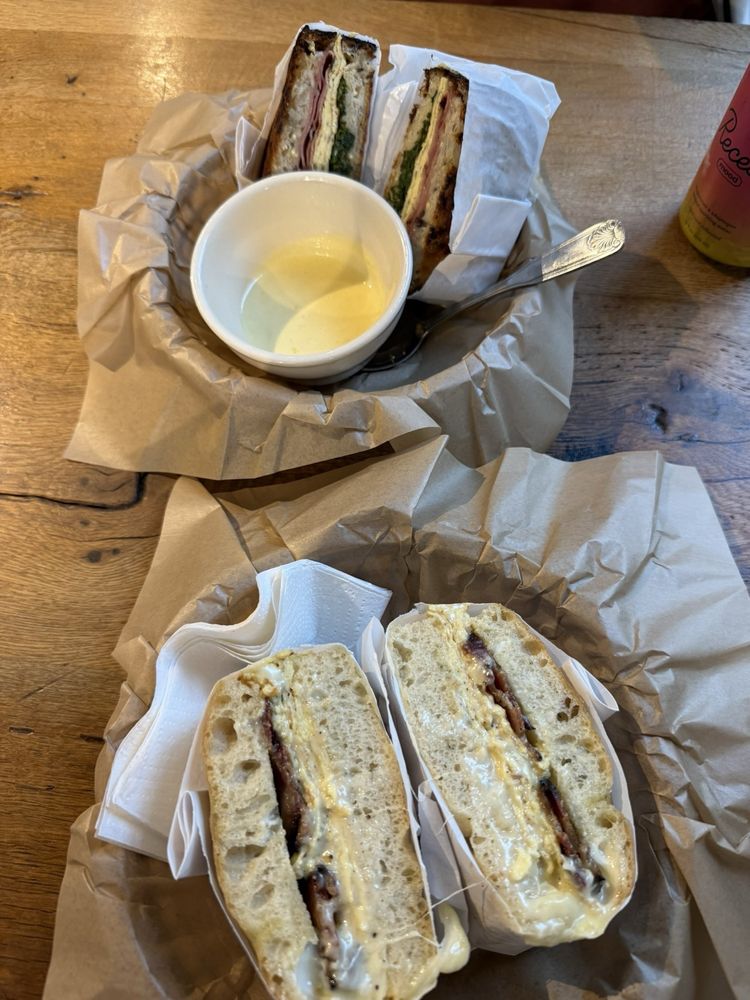 North End Bakery and Deli